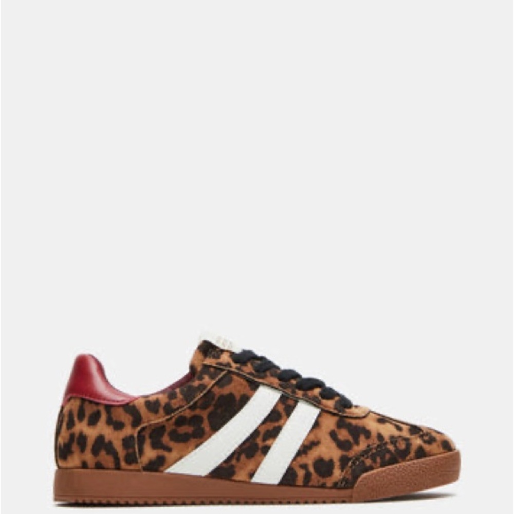 Steve Madden women’s Hudsin Leopard Sneakers
